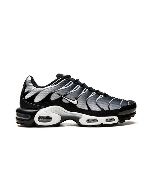 Nike Black Air Max Plus Dm0032 003" for men