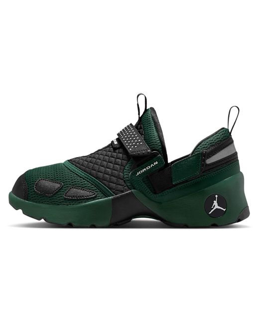 Nike Black Trunner Lx "Fir" Hq2164 300" for men