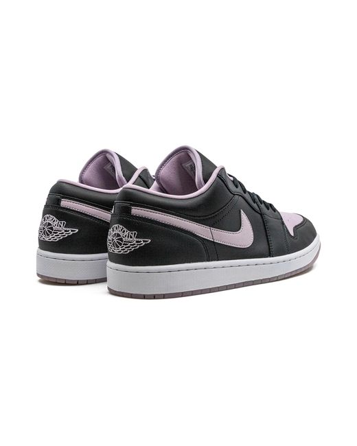 Nike Black 1 Low Se "Iced Lilac" Dv1309 051" for men