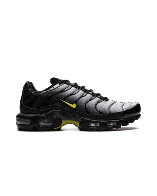 Nike Black Air Max Plus "Wolf Opti" Dm0032 012" for men