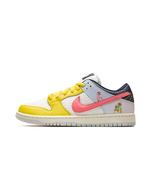 Nike Black Sb Dunk Low "Be True" Dx5933 900" for men