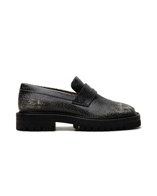Maison Margiela Black Cracked Leather Tabi County Loafer S57Wr0139 P7424 H8328" for men