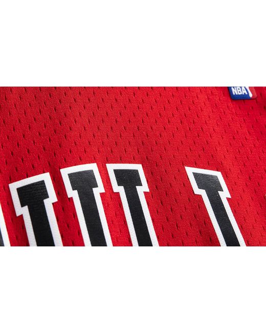 Mitchell & Ness Red Swingman Jersey "Nba Bulls 97 Toni Kukoc" Smjygs20019 Cbuscar97Tku" for men