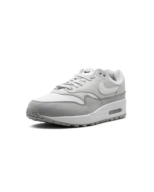 Nike Gray Air Max 1 '87 Lx "Light Smoke" Fn0564 001"