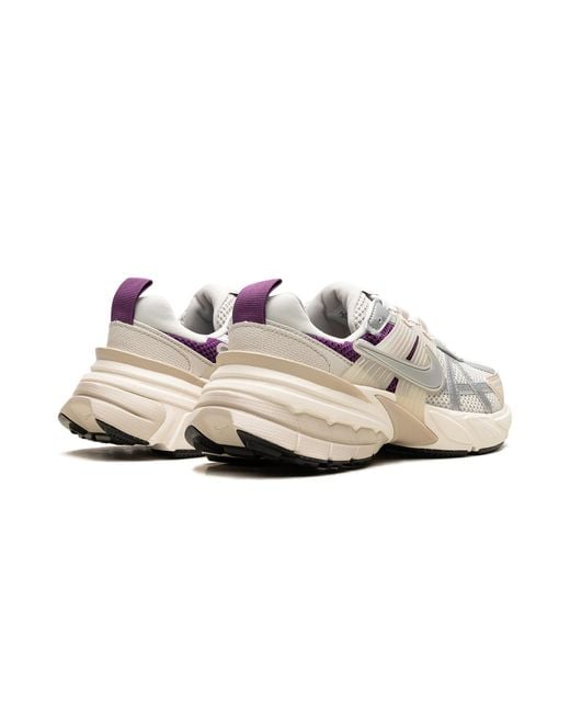 Nike Black V2K Run Prm "Light Bone" Hf4305 072"