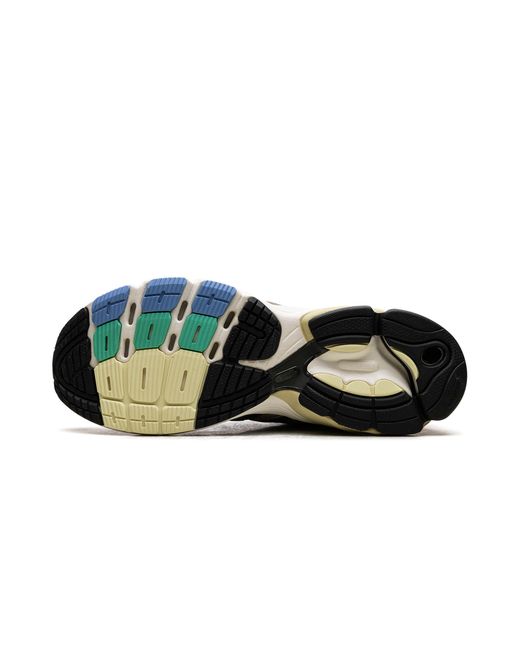 Adidas Black Supernova Cushion 7 Gz4887" for men