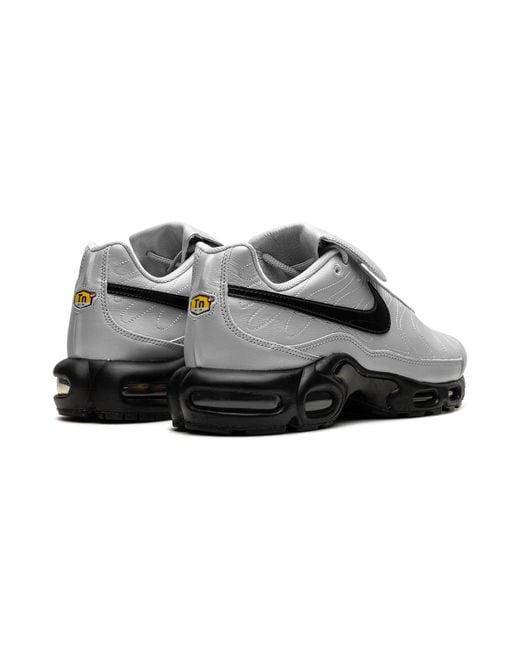 Nike Black Air Max Plus "Wolf" Hm6850 001" for men