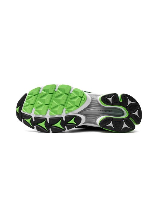 Saucony Green Progrid Triumph 4 S70704 9" for men