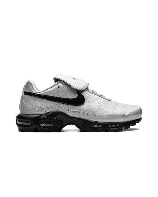 Nike Black Air Max Plus "Wolf" Hm6850 001" for men