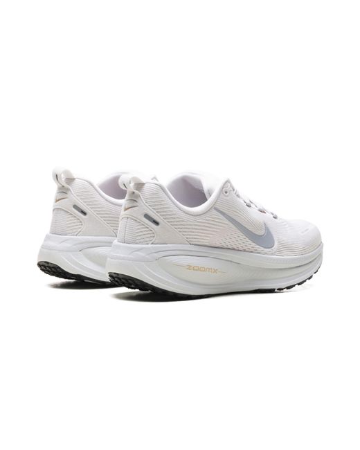 Nike White Vomero 18 "Vast Summit" Hm6804 007"
