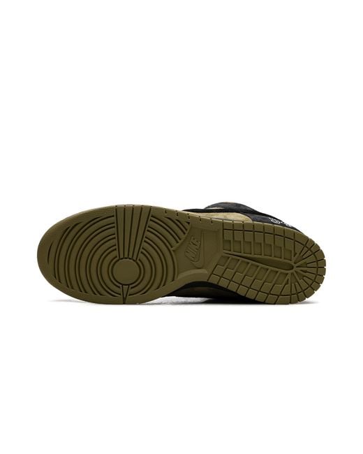 Nike Black Sb Dunk Low "Supreme for men