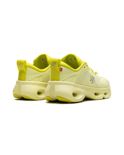 On Shoes Yellow Cloudsolo "Loewe
