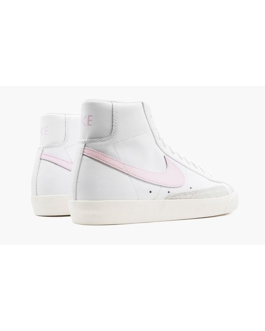hel Tegen universiteitsstudent Nike Blazer Mid '77 Vintage "pink Foam" Shoes in Black for Men | Lyst