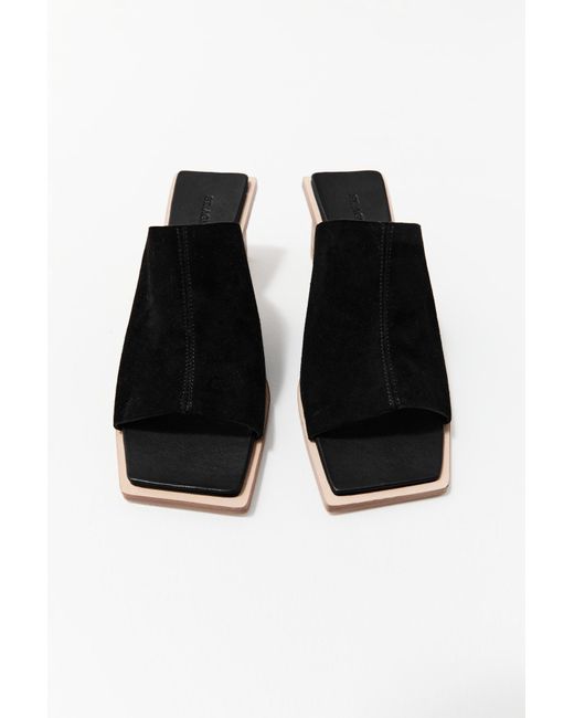 St. Agni Black Raw Edge Heel