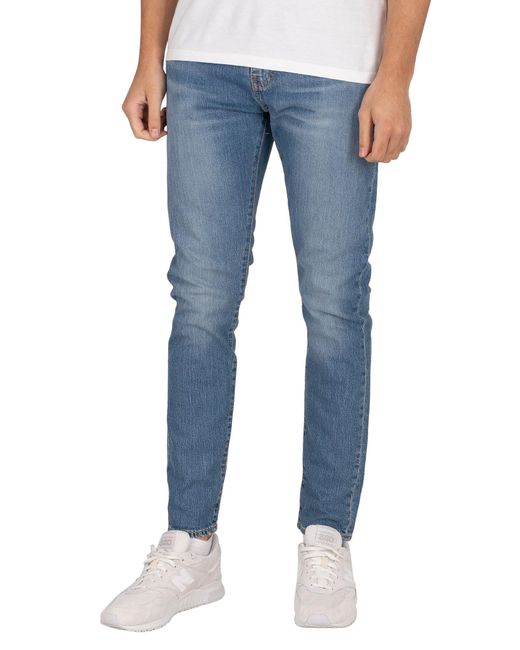 levi tapered jeans