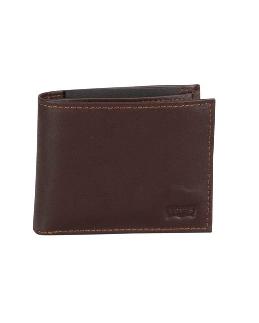 Levi's Casual Classics Leather Wallet in Brown for Men | Lyst