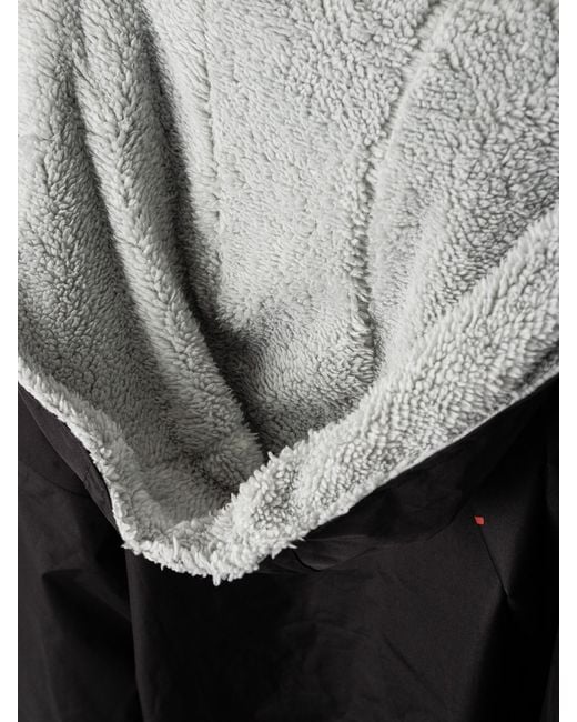 Regatta Black Waterproof Changing Robe for men