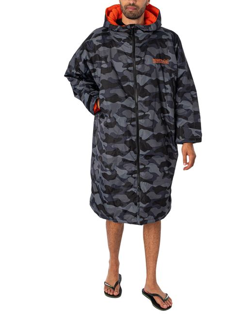 Regatta Black Waterproof Changing Robe for men