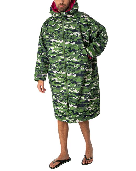 Regatta Green Waterproof Changing Robe for men