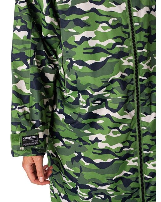 Regatta Green Waterproof Changing Robe for men