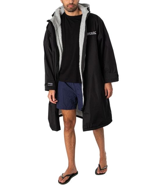 Regatta Black Waterproof Changing Robe for men