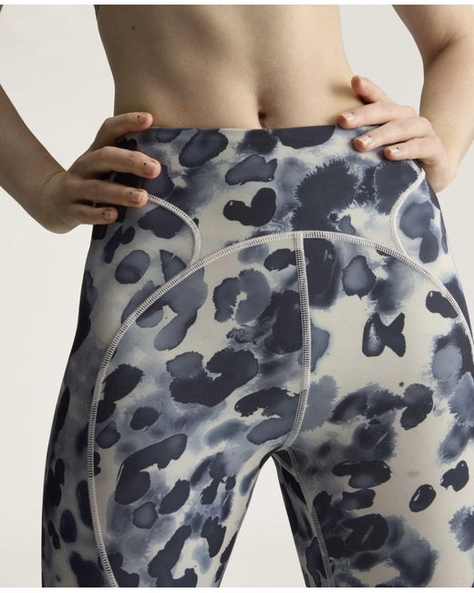 Stella McCartney Blue Truepurpose Leopard Print Training 7/8 Leggings
