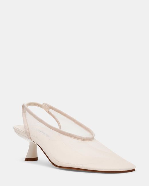 Steve Madden Natural Xtra