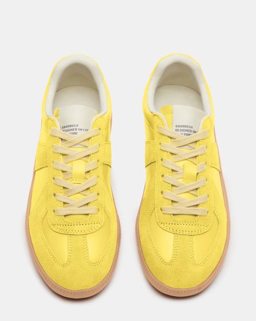 Steve Madden Yellow Dixin