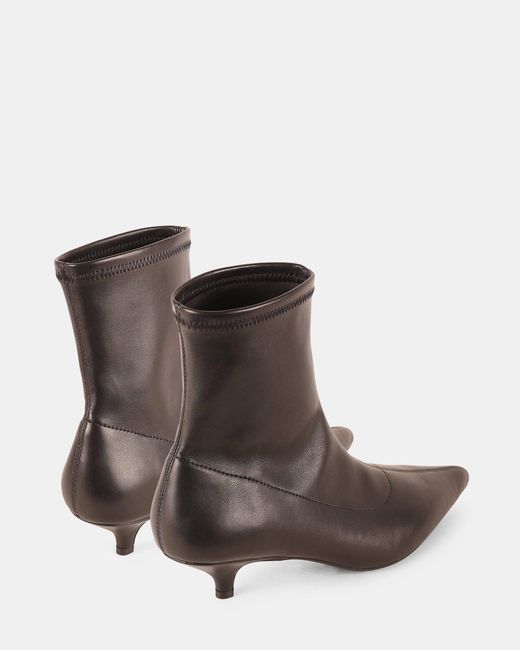 Steve Madden Brown Edgee