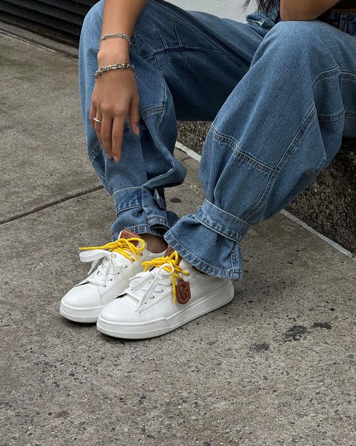 Steve Madden White Marvin