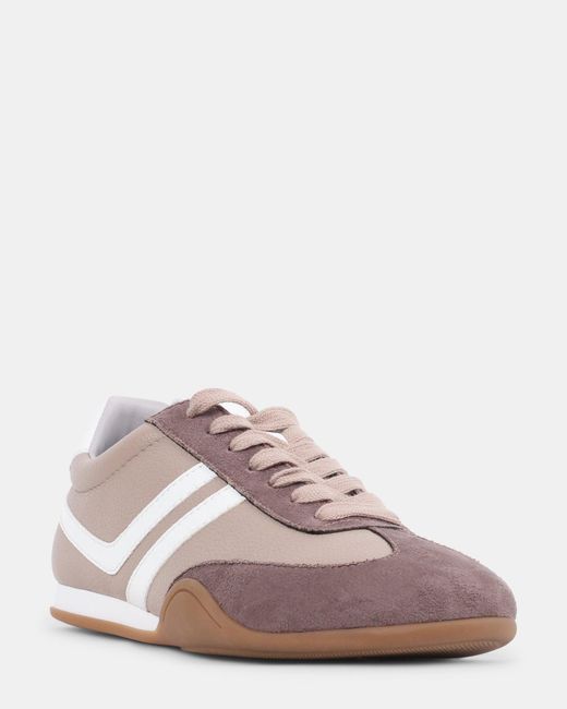 Steve Madden Brown Jump