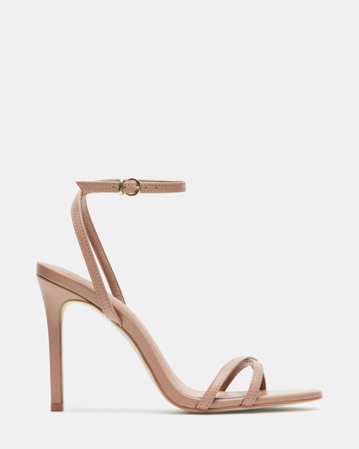 Steve Madden White Jypsey