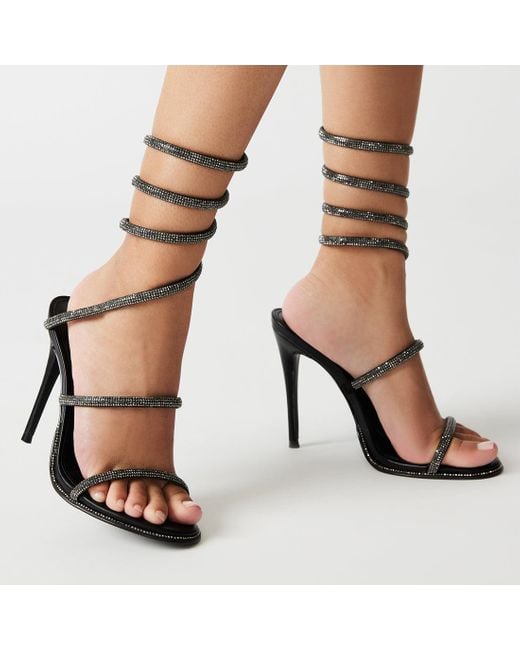 Steve Madden Black Exotica