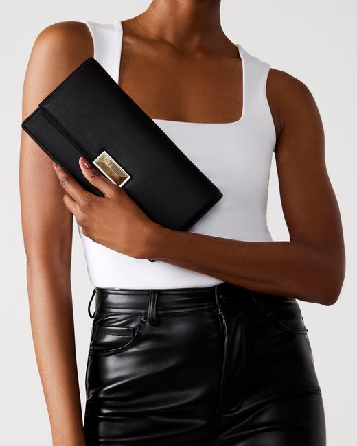 Steve Madden Black Bmodel