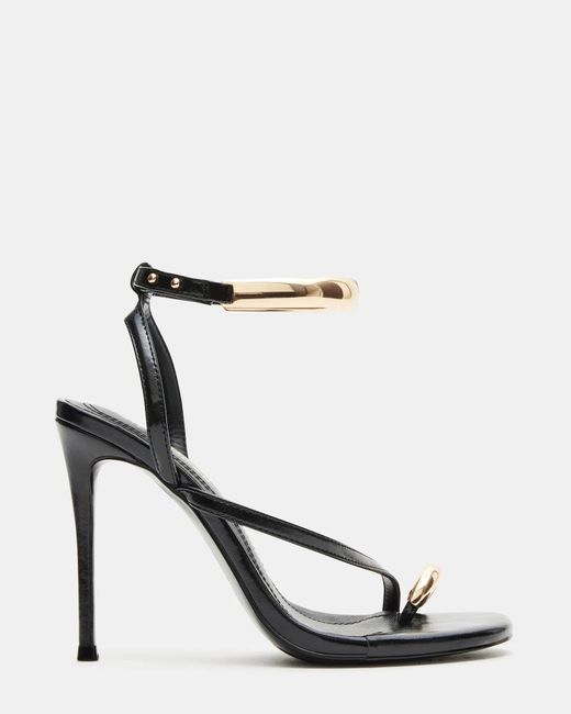 Steve Madden White Tia