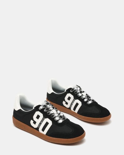 Steve Madden White Pacey