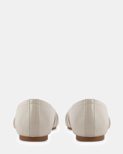 Steve Madden White Daringly