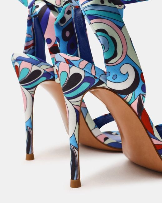 Steve Madden Blue Evren