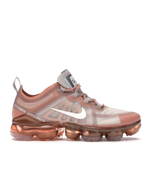 white and rose gold vapormax