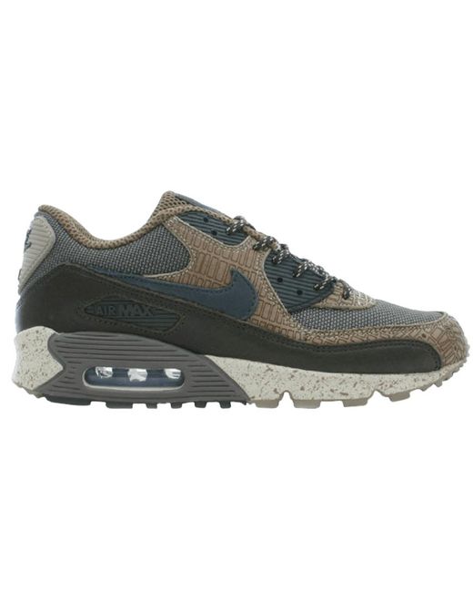 nike staple