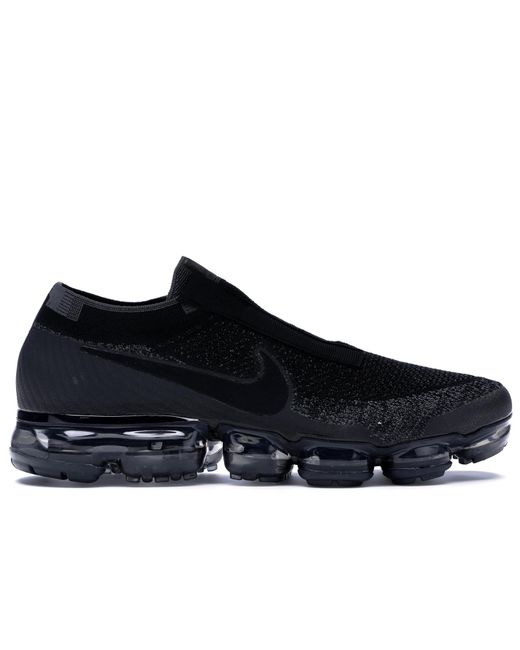 black vapormax for men