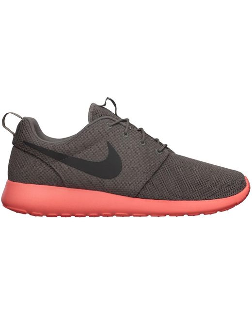 Straßenstil | Nike Roshe Run Suede Schwarz Anthracite Siren Rot Herren Straßenstil | Nike Roshe Run Suede Schwarz Anthracite Siren Rot Herren