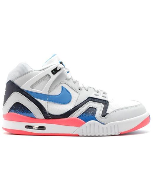 nike tech challenge ii