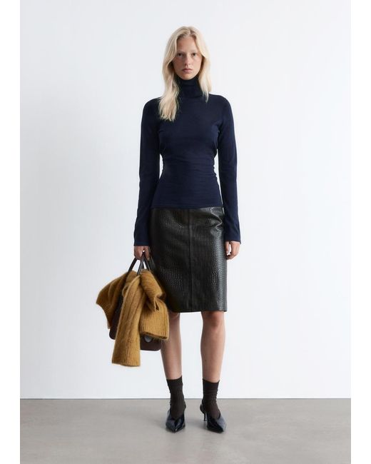& Other Stories Blue Thin-Knit Wool Turtleneck