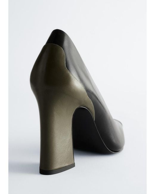 & Other Stories White Colour-Blocked Leather Pumps