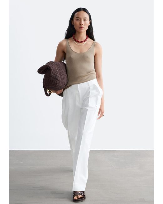 & Other Stories White Pleated Cotton-Linen Trousers