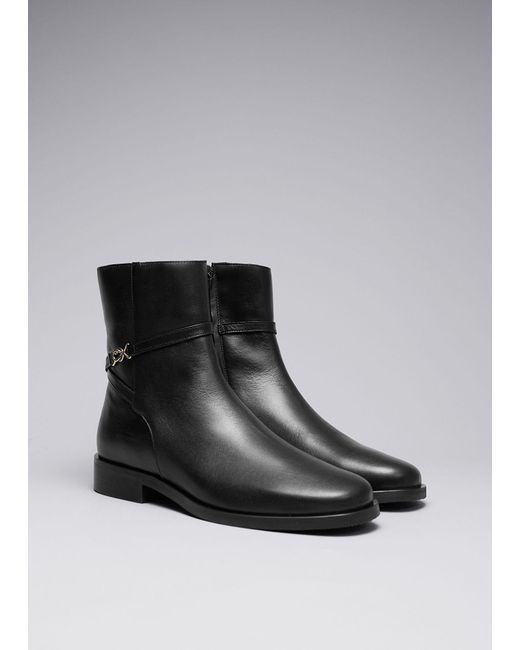 & Other Stories Black Classic Leather Chelsea Boots