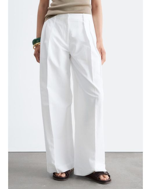 & Other Stories White Pleated Cotton-Linen Trousers