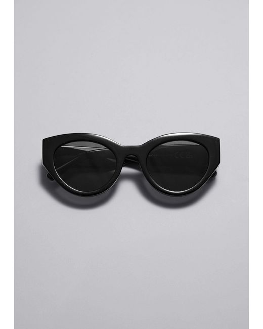 & Other Stories Gray Cat-eye Sunglasses