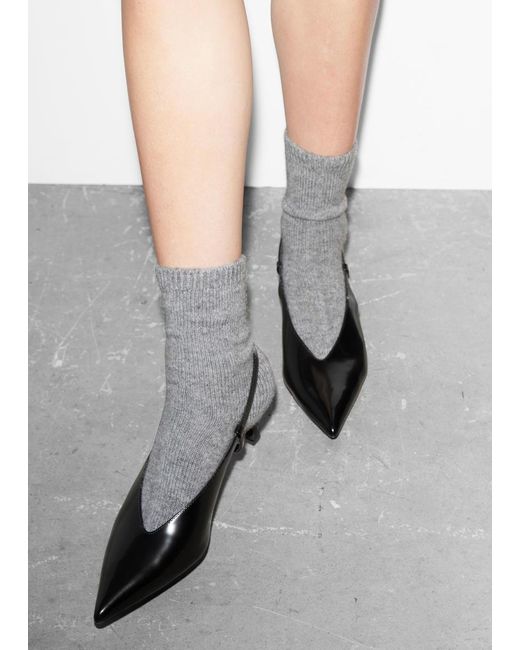 & Other Stories White Klassische Lederpumps Mit Fersenriemen